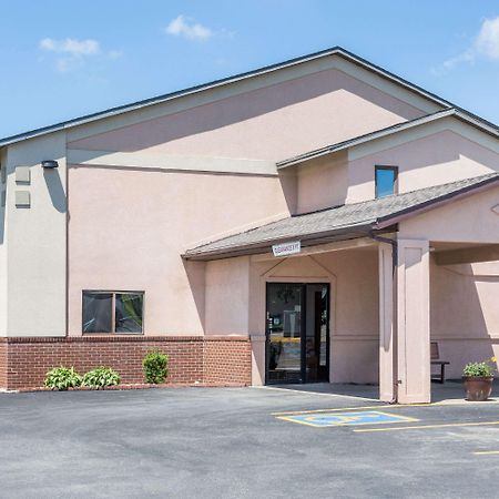 Super 8 By Wyndham Osceola Ia Motel Luaran gambar