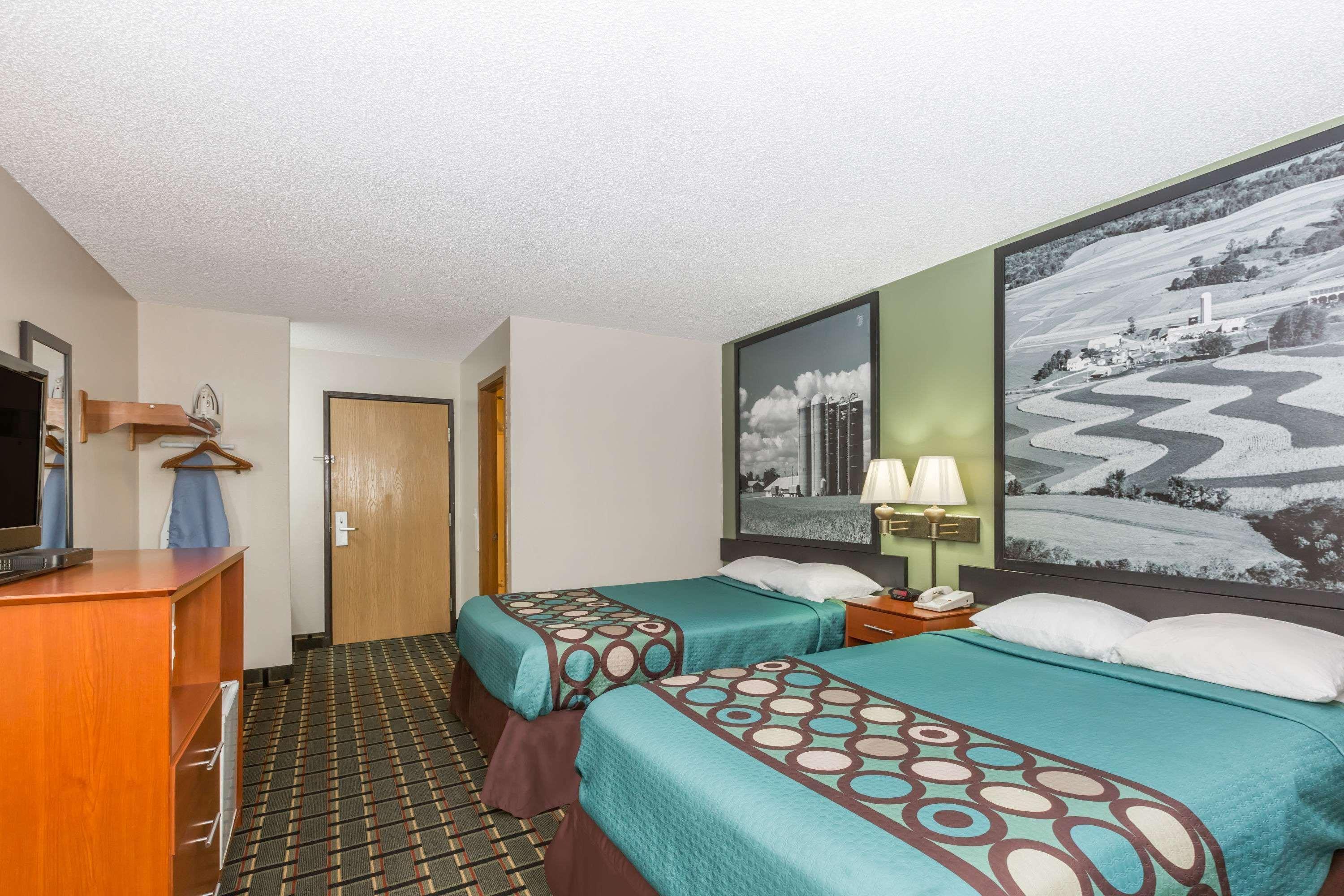 Super 8 By Wyndham Osceola Ia Motel Luaran gambar