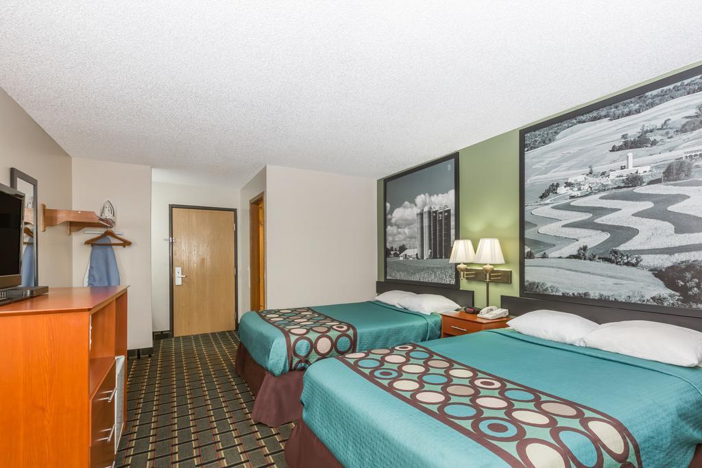 Super 8 By Wyndham Osceola Ia Motel Luaran gambar